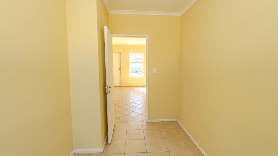 2 Bedroom Property for Sale in Sunset Glen Western Cape